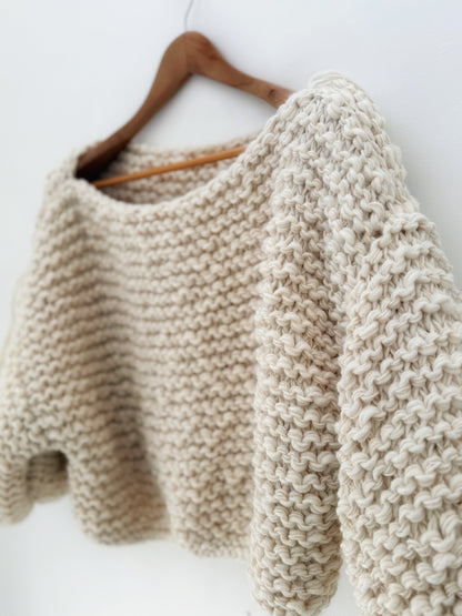 The Garter Pull - White (Irregular Yarn)