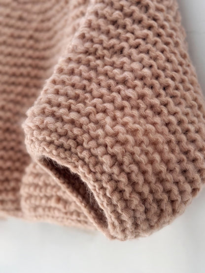 The Garter Pull - Peach Pink