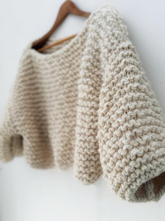 The Garter Pull - White (Irregular Yarn)